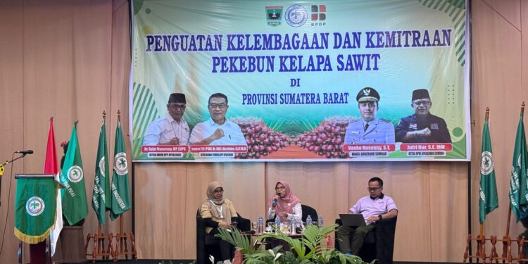 Pemerintah Dukung Penguatan Kelembagaan Pekebun Kelapa Sawit