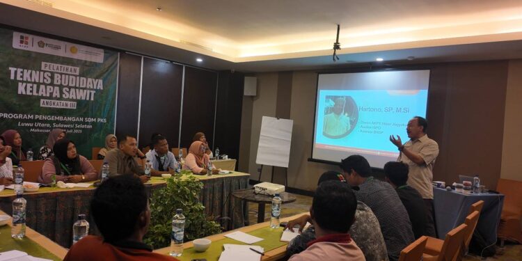 AKPY, BPDP dan Ditjenbun Tingkatkan Kompetensi Petani Sawit Luwu Utara