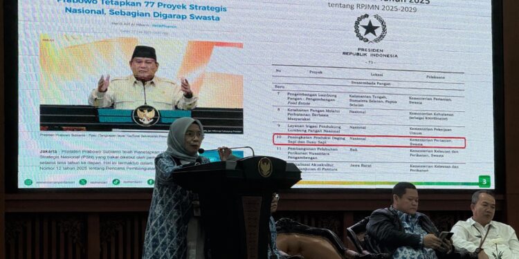 Pemerintah Dorong Sistem Integrasi Sapi Sawit Karena Bermanfaat Ganda