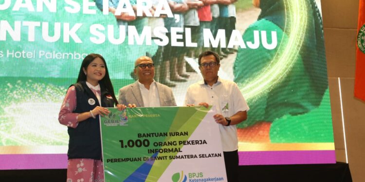 GEBIE Berikan BPJS Ketenagakerjaan Kepada 1.000 Pekerja Informal Sawit Perempuan