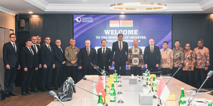 Indonesia – Belarus Perkuat Kemitraan Sektor Industri, Termasuk Sawit