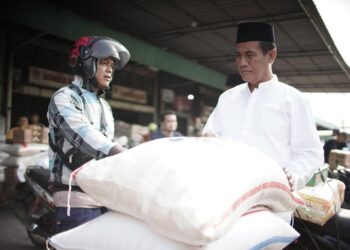 Mentan Sebut Konsumen Kini Cenderung Beli Beras ke Pasar Tradisional