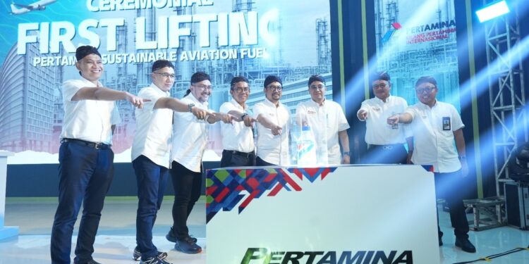 Pertamina Olah Minyak Jelantah untuk Bahan Baku Pesawat
