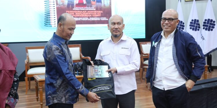 K3 SAWIT: Selamat, Sehat, dan Sejahtera