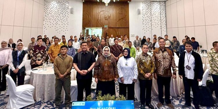 Kemenko Pangan dan WWF-Indonesia Dorong Transformasi Sawit