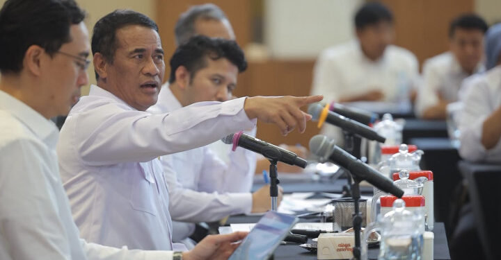 Mentan Amran Usut Dugaan Perusahaan Tolak Serap Tebu Petani