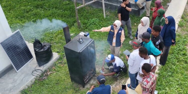 Inovasi Alat Pengering Pala Bantu Petani Transmigran di Papua Barat
