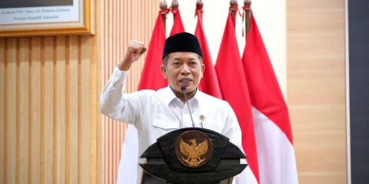 Menkop Dorong Koperasi Punya Pabrik CPO