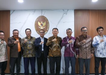 Kemdiktisaintek dan DMSI Kawal Hilirisasi Sawit hingga Tuntas