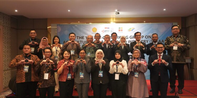 Indonesia, Malaysia dan Thailand Perkuat Pengembangan Industri Sawit
